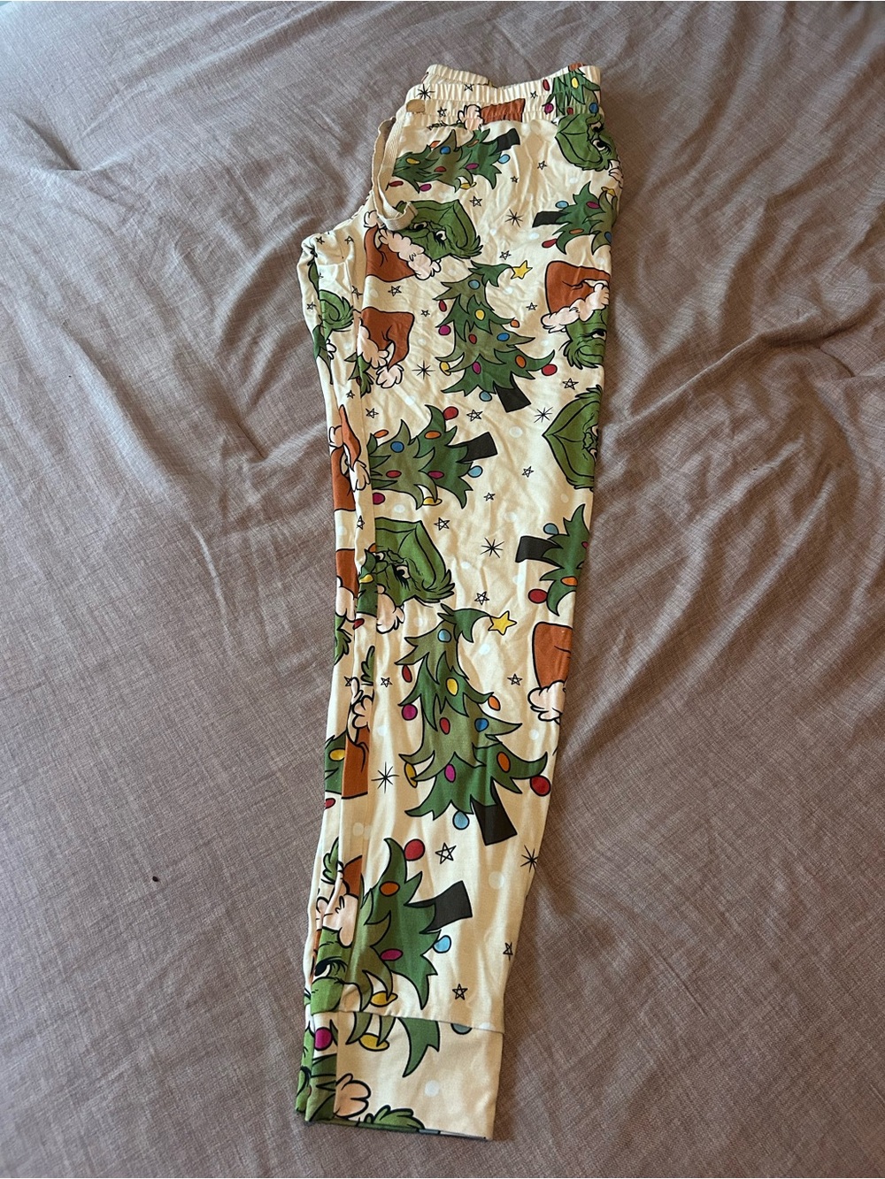 Holiday Grinch Christmas Tree Lounge Pants - Cream & Green